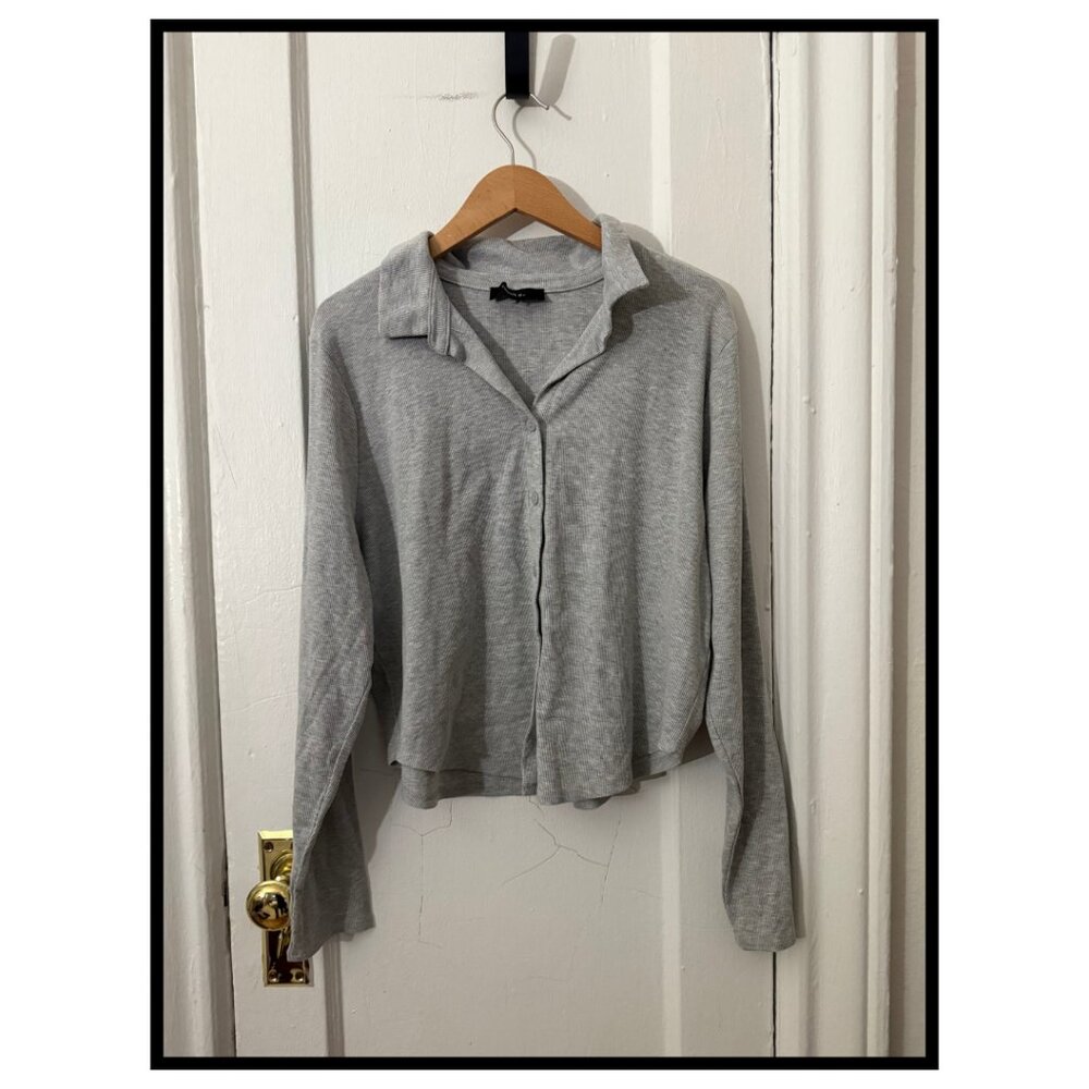 Grey Button Down Forever 21 Shirt in XL